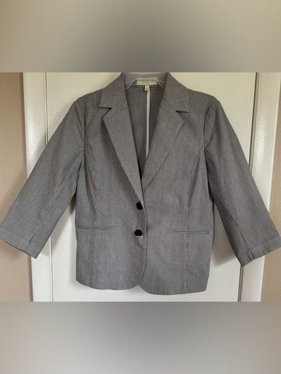 Talbots Jackets & Blazers - Talbots Black and White Pinstripe Blazer size 8(A-47)